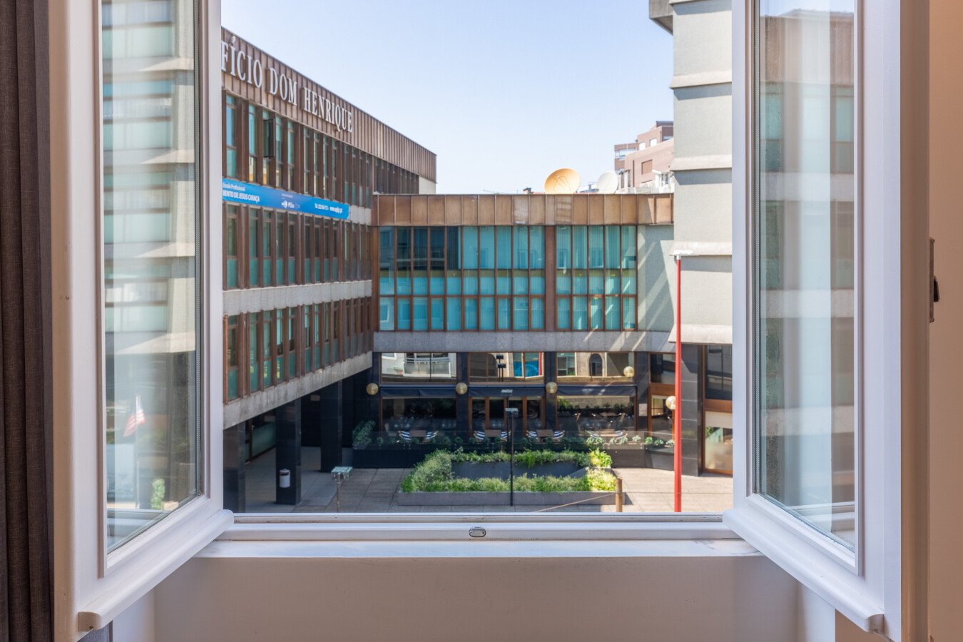 Appartement authentique, 5 chambres, avec parking