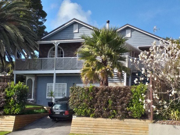 Room 1 guest, with garden