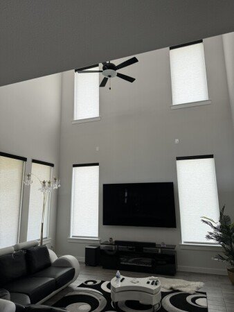 Room 1 guest, with pool