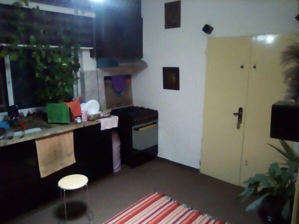 Room 2 guests, with pool