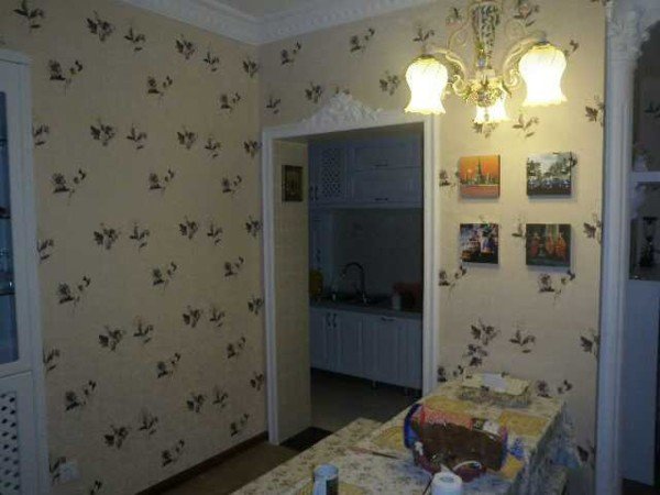 Room 2 guests, with pool