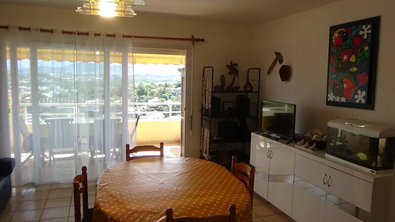 Room 2 guests, with wifi