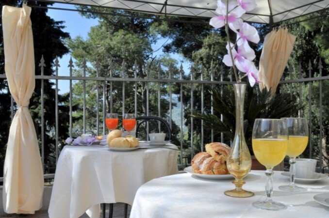 Camera 4 ospiti, con giardino