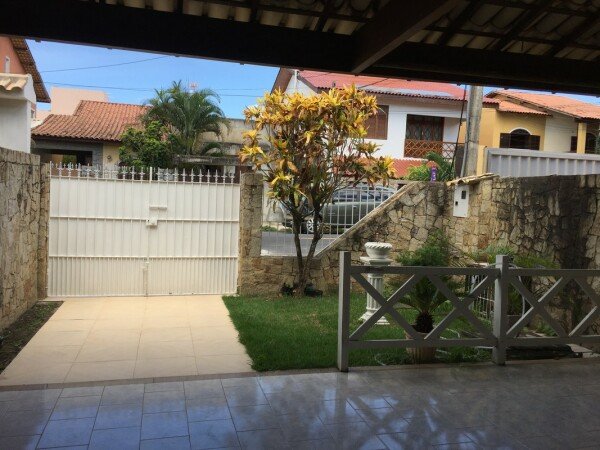 Casa 2 quartos, com jardim