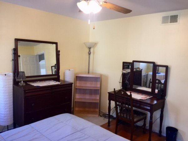 Room 10 guests, with pool