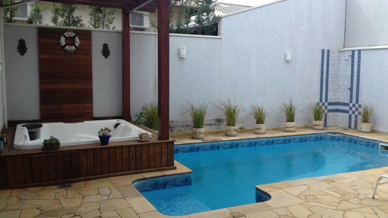 Casa 1 quarto, com piscina