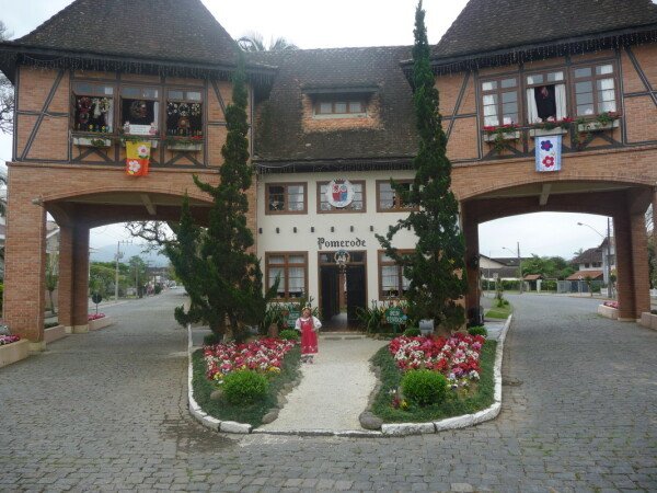 Apartamento 4 quartos, com jardim