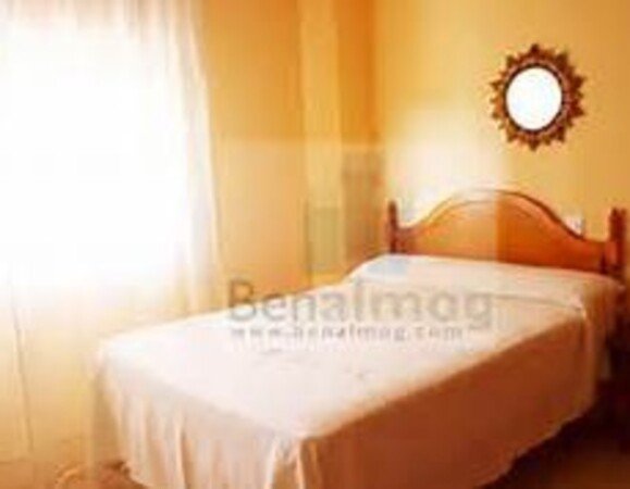 Room 1 guest, with garden