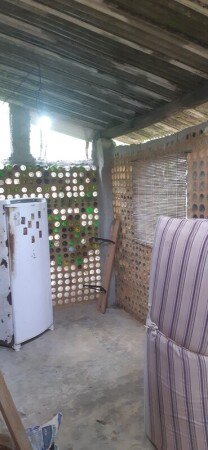 Casa 1 quarto, com jardim