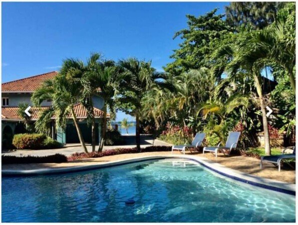 Room 2 guests, with pool