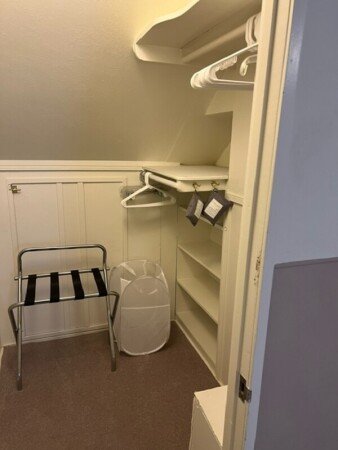 Room 1 guest, with garden