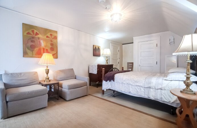 Room 4 guests, with wifi