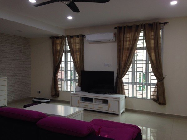 Room 6 guests, with wifi