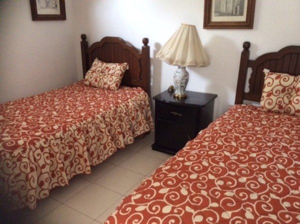 Room 5 guests, with garden