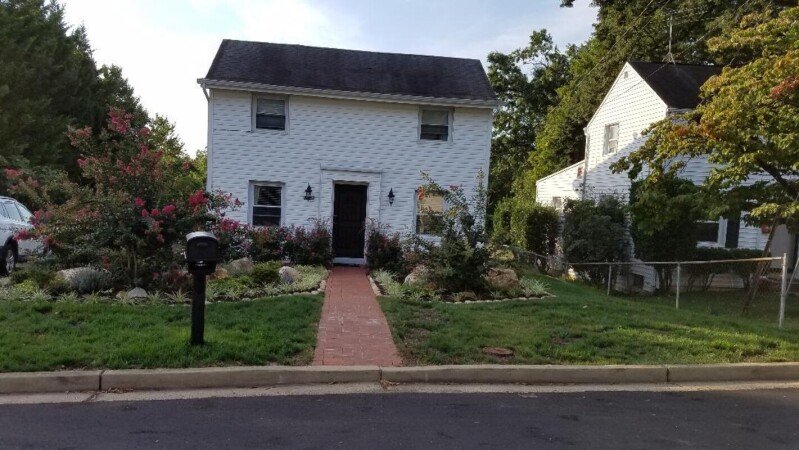 Room 1 guest, with garden