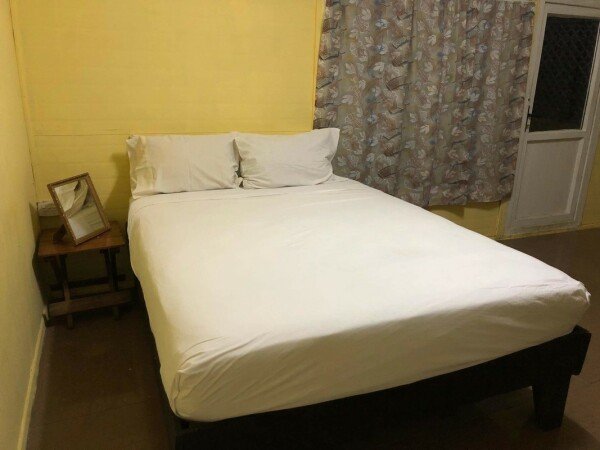 Room 11 guests, with pool