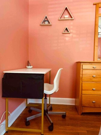 Room 2 guests, with garden