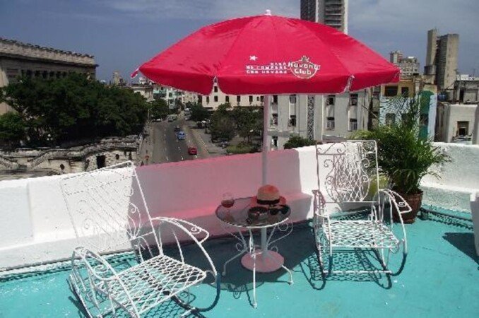 Room 12 guests, with wifi