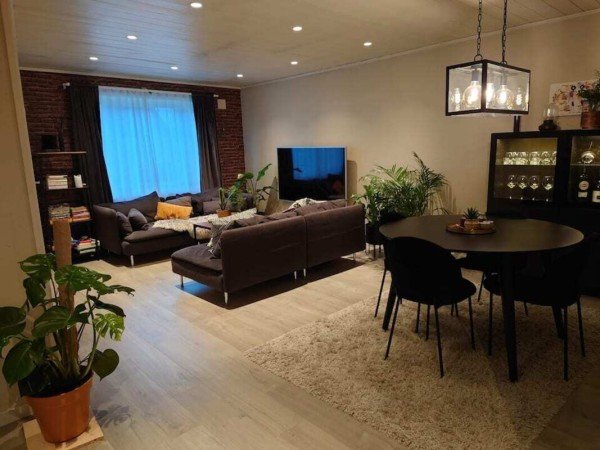 Room 2 guests, with wifi