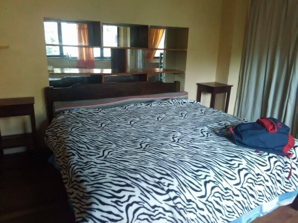 Room 1 guest, with garden