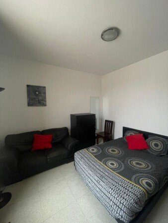 Chambre 1 voyageur, avec jardin