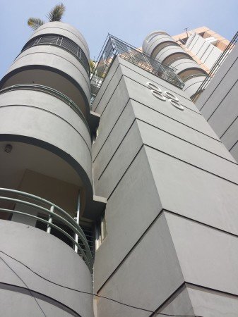 Room 2 guests, with garden