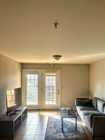 Room 2 guests, with wifi