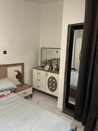 Room 6 guests, with wifi