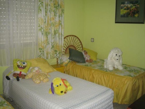 Alojamiento 2 habitaciones, con jardín