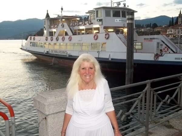 Camera 14 ospiti, con giardino