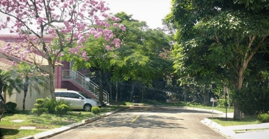 Casa 1 quarto, com jardim