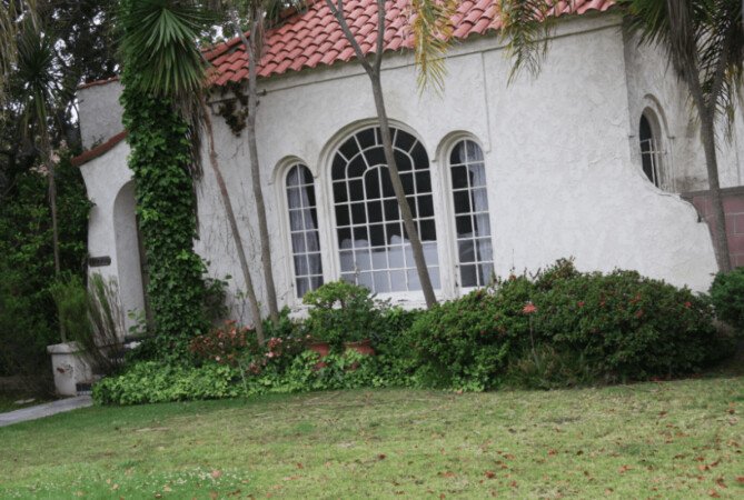 Room 2 guests, with wifi