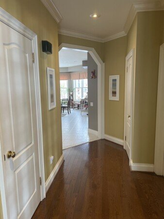 Room 1 guest, with pool