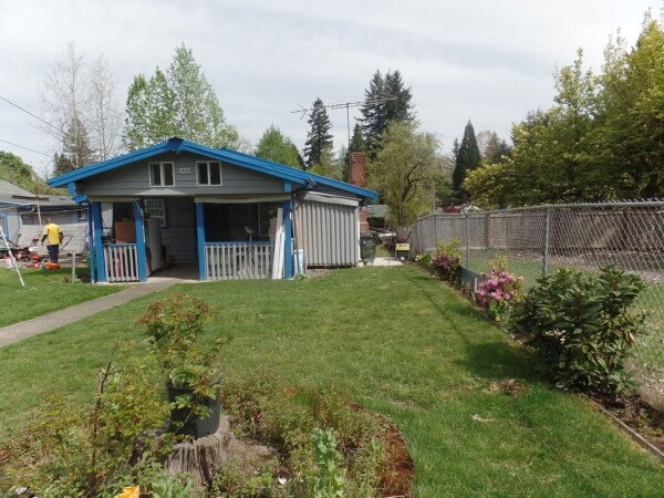 Room 4 guests, with garden