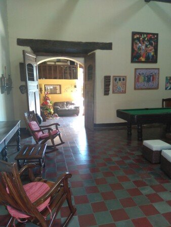 Room 4 guests, with pool