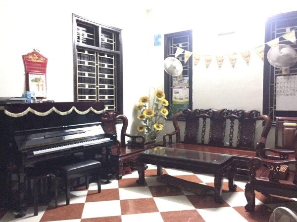 Room 2 guests, with wifi