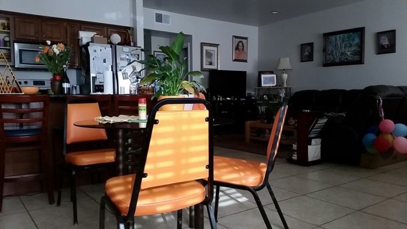 Room 2 guests, with wifi