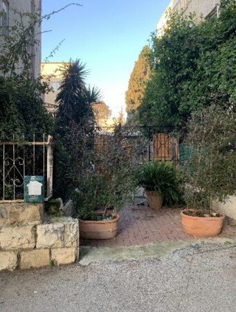 House 1 bedroom, with garden