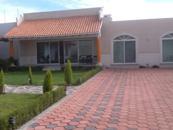 Habitación 7 huéspedes, con jardín