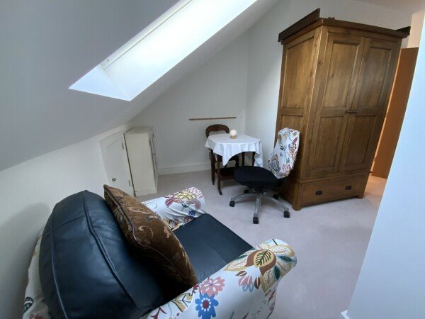 Room 1 guest, with garden