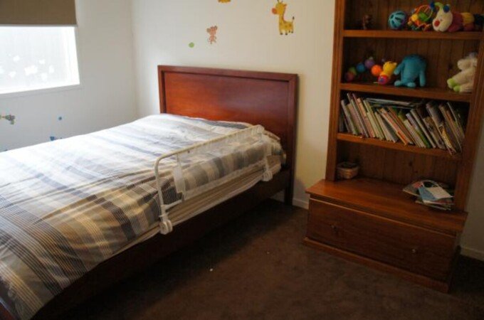 Room 1 guest, with pool