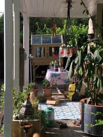 Room 4 guests, with garden