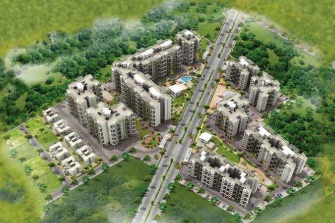 Room 2 guests, with garden