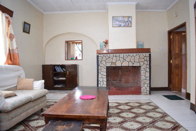 Room 6 guests, with wifi