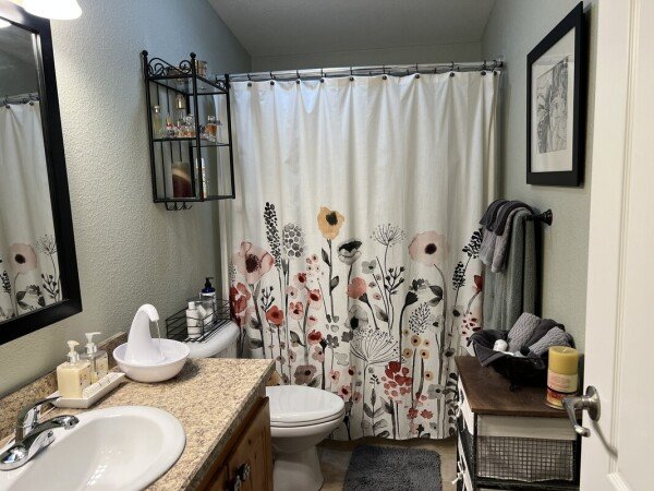 Room 1 guest, with garden