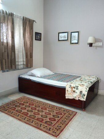 Room 1 guest, with wifi