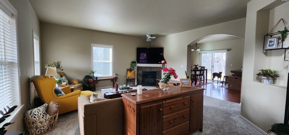 Room 2 guests, with garden