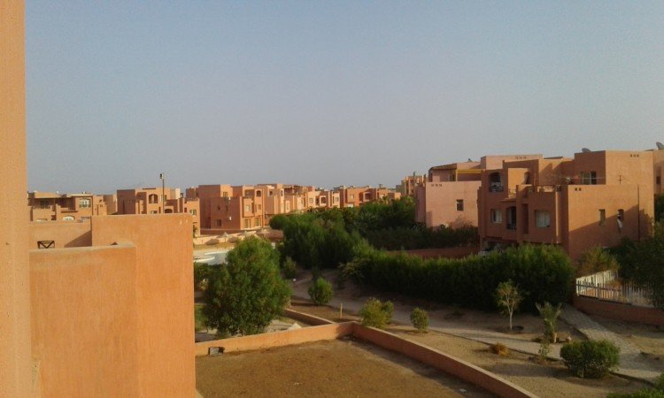 Room 2 guests, with pool