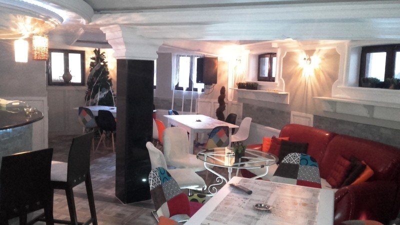 House 5 bedrooms, with garden