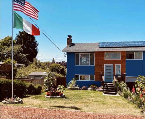 Room 2 guests, with garden